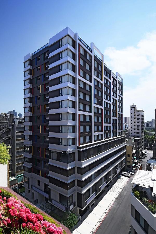 Fullon Poshtel - Kaohsiung Hotel Luaran gambar