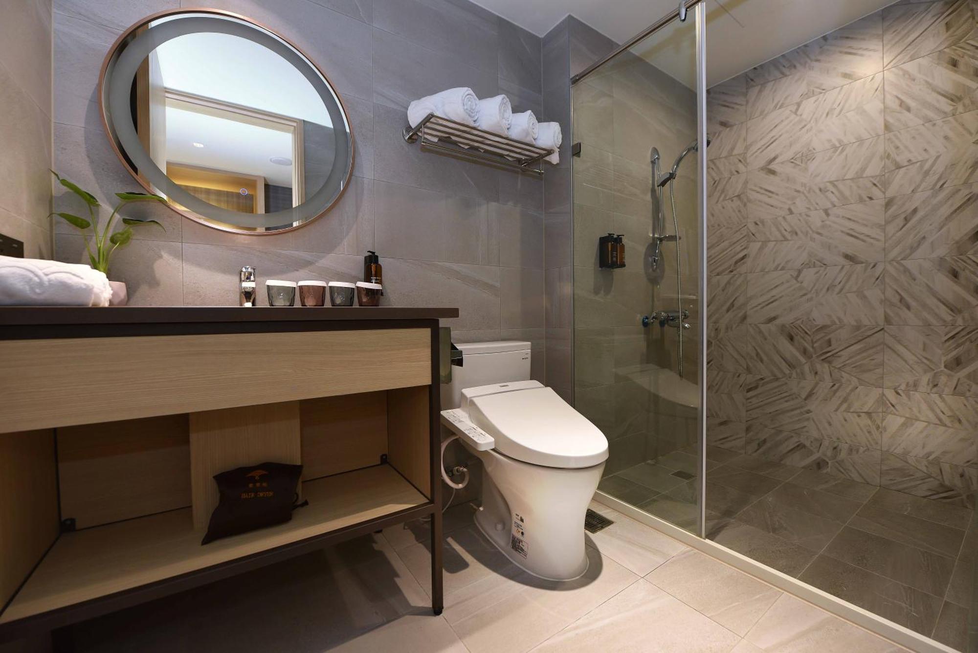 Fullon Poshtel - Kaohsiung Hotel Luaran gambar