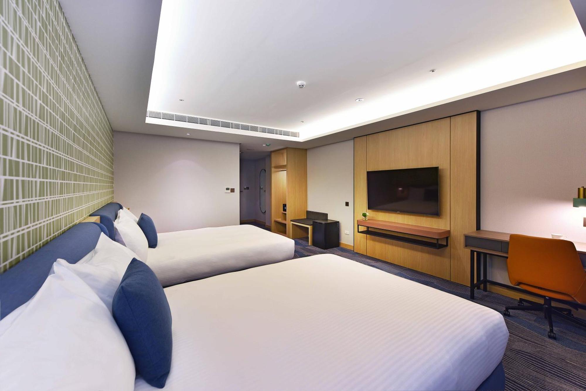 Fullon Poshtel - Kaohsiung Hotel Luaran gambar