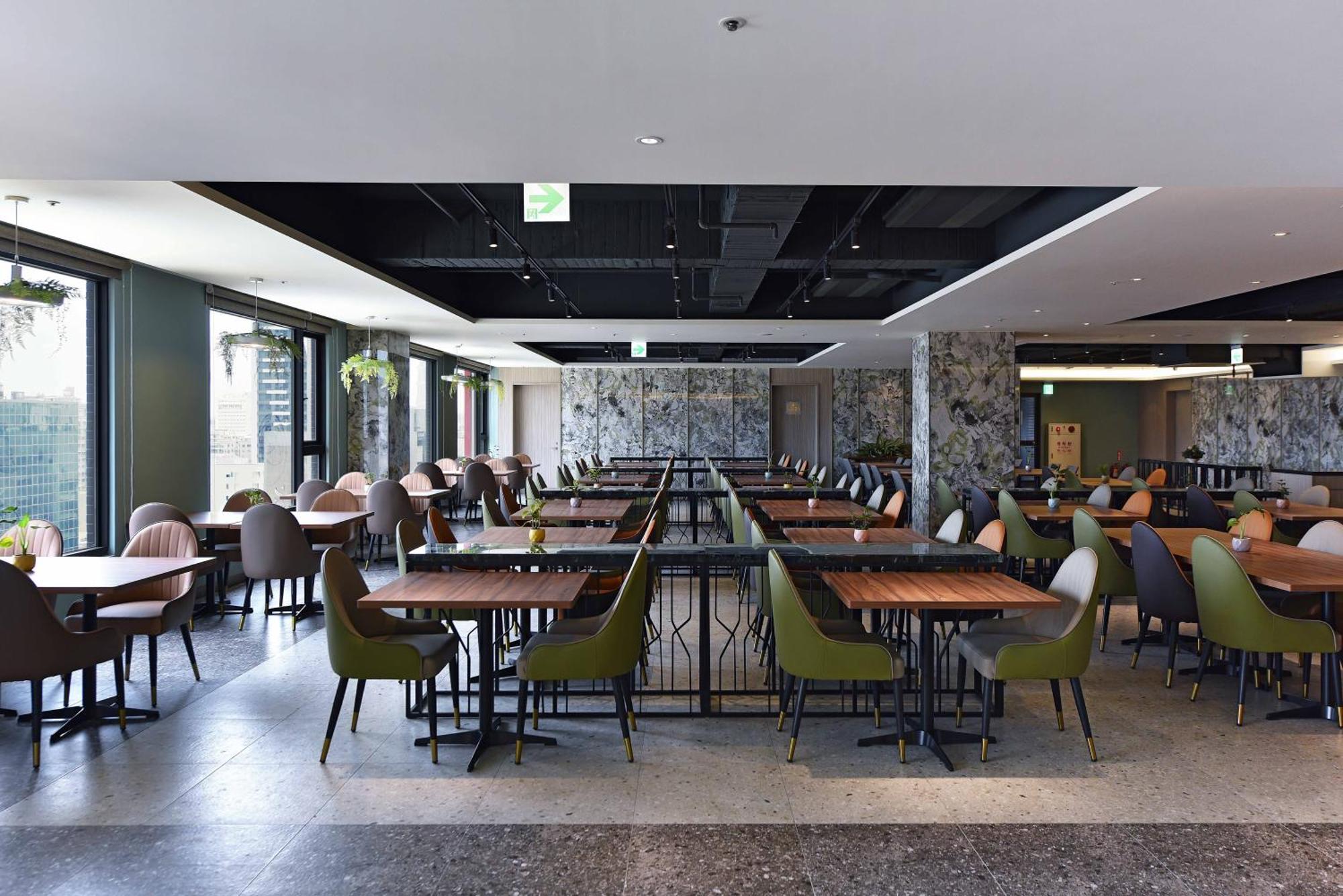 Fullon Poshtel - Kaohsiung Hotel Luaran gambar