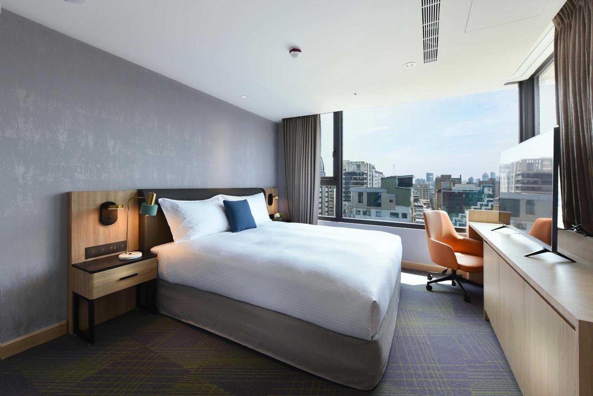 Fullon Poshtel - Kaohsiung Hotel Luaran gambar