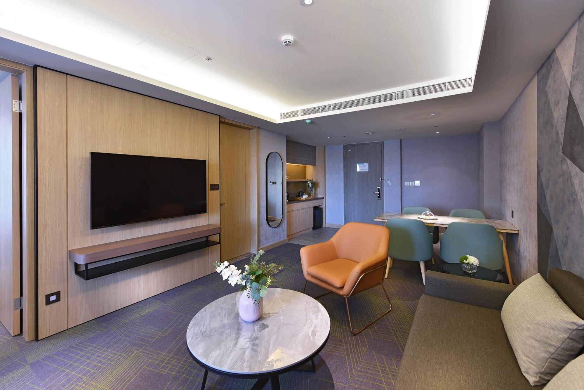 Fullon Poshtel - Kaohsiung Hotel Luaran gambar